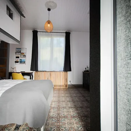 Bed & Breakfast Au Calme De Hosdent 4*