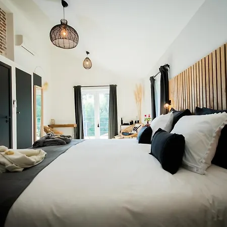 Au Calme De Hosdent 4*