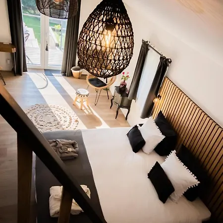 Au Calme De Hosdent Bed & Breakfast Braives