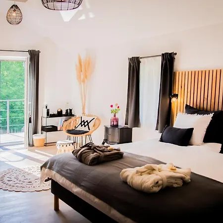 Au Calme De Hosdent 4*