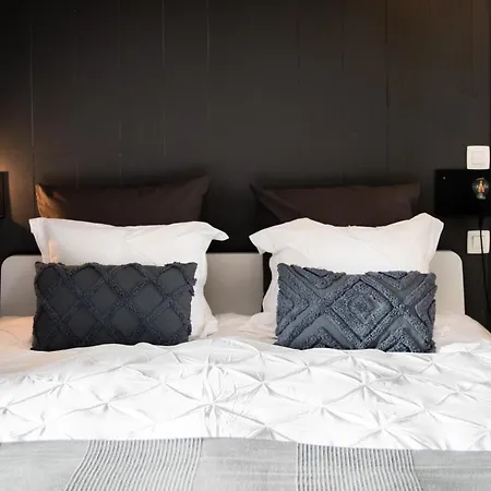 Au Calme De Hosdent Bed & Breakfast 4*