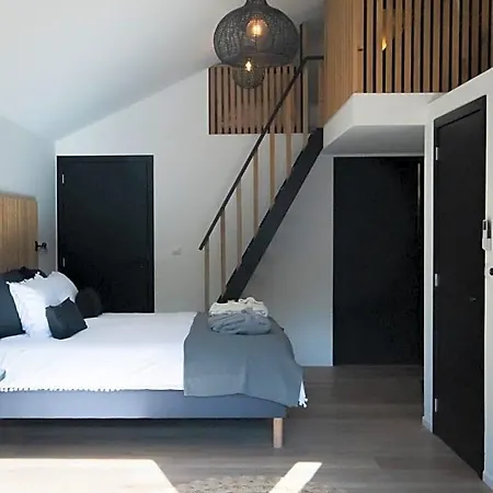 Au Calme De Hosdent Bed & Breakfast Braives