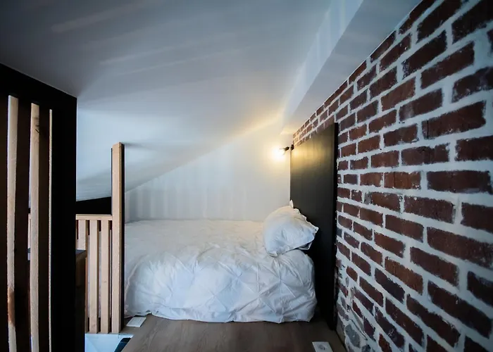 Au Calme De Hosdent Bed & Breakfast 4*